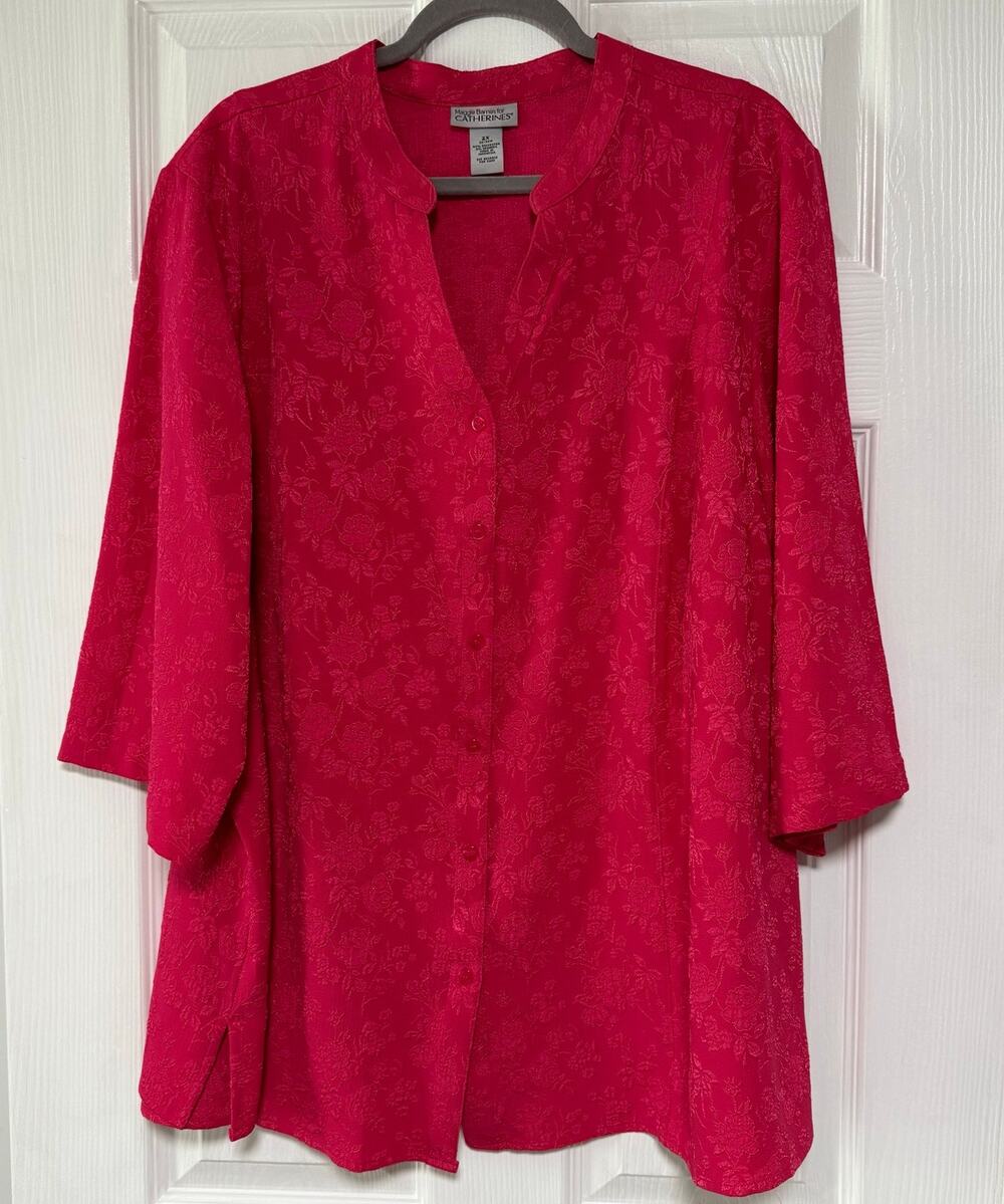 Maggie Barnes For Catherines Women's Pink Floral Textured Top Size 2X